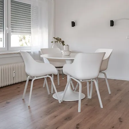 Skyrise - Stilvolles Mit Kueche & Balkon Bad Worishofen